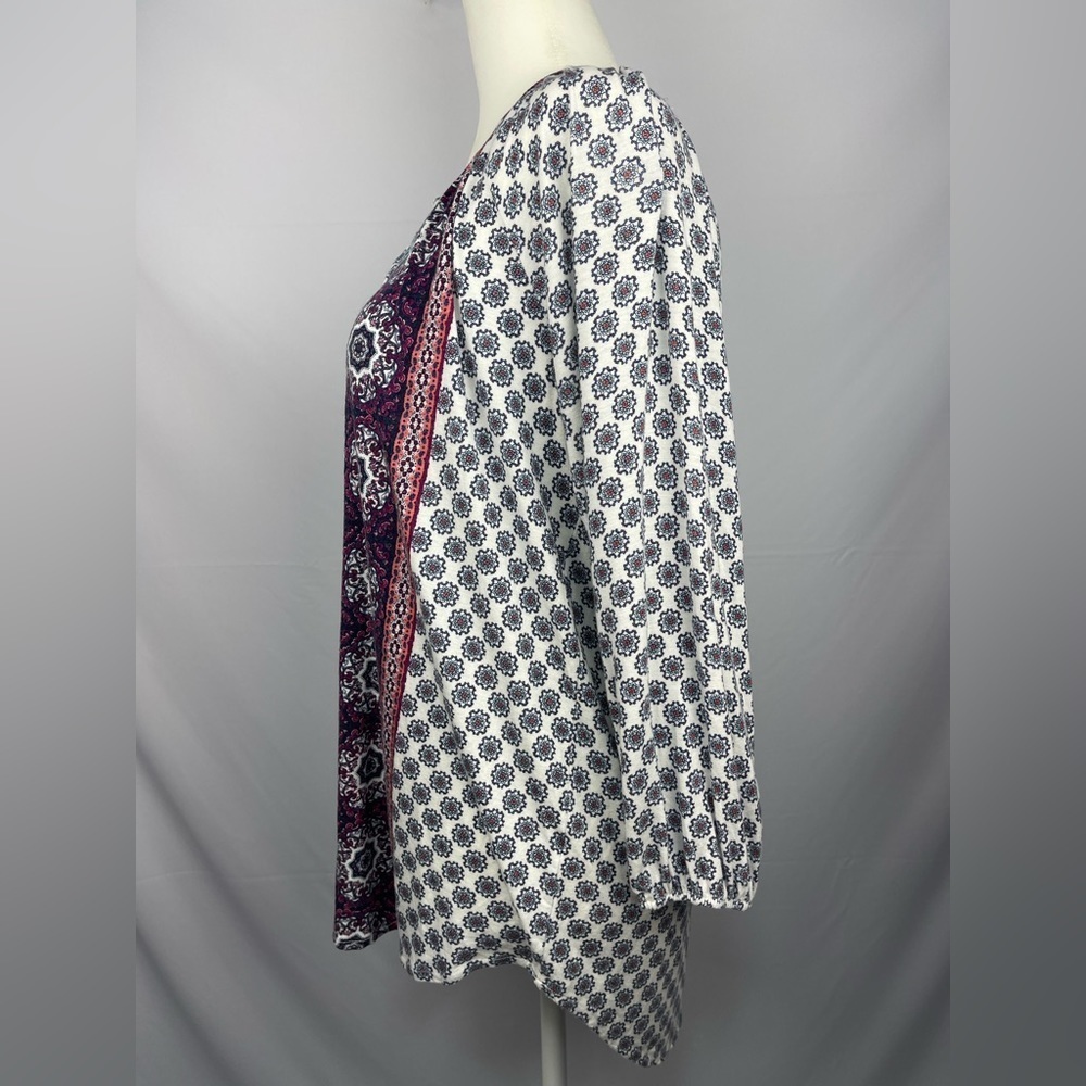 Absolutely Famous medallion print tunic top women’s size M - Picture 4 of 16